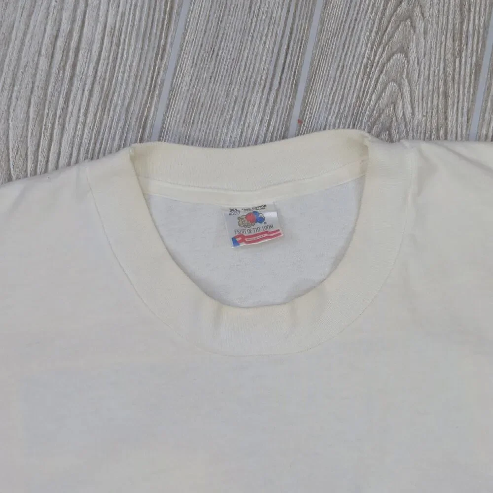Vintage 90s Fruit of the Loom Men's XL Marlboro Unlimited Pipestone Pass T-Shirt - Picture 6 of 9